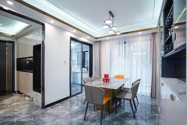 99㎡四居室，流行定制家具+靈動配色，打造不同生活體驗